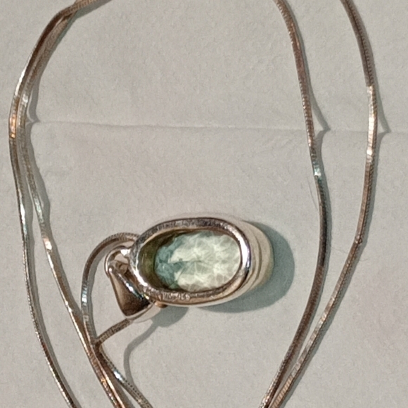 Vintage Sterling Silver Necklace With Delicate Blue 🔵 Gemstone - Picture 7 of 15